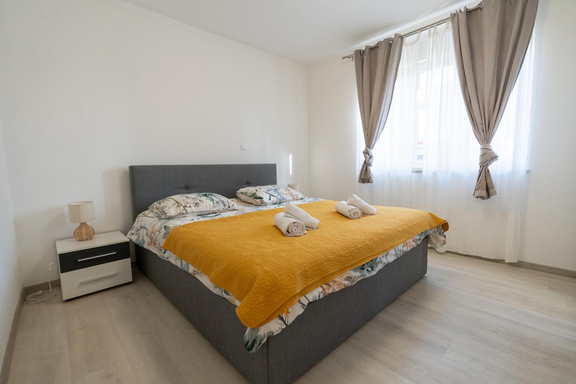 Two-Bedroom Apartment Rea In Rovinj Extérieur photo